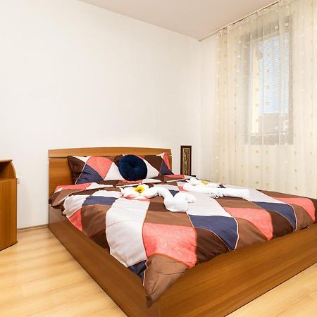 Lovely 1Bd Apartment Close To The Summer Theatre Plovdiv Exterior foto